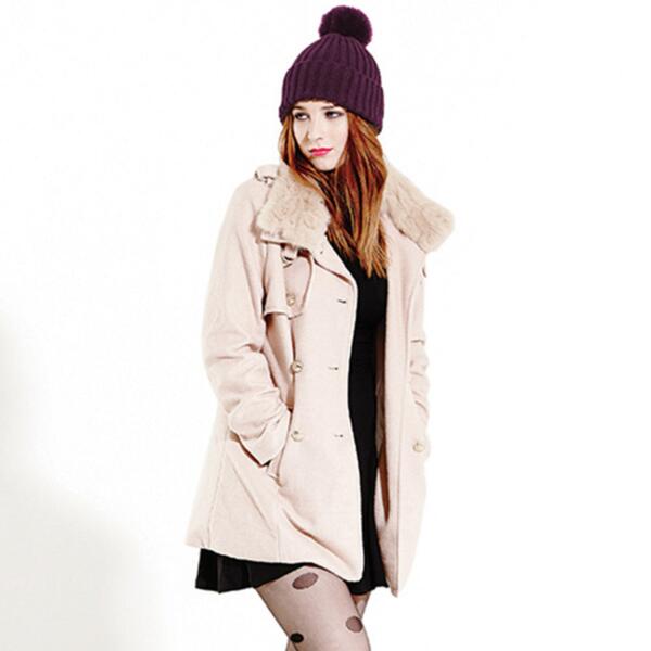 bobble beanie Thumbnail