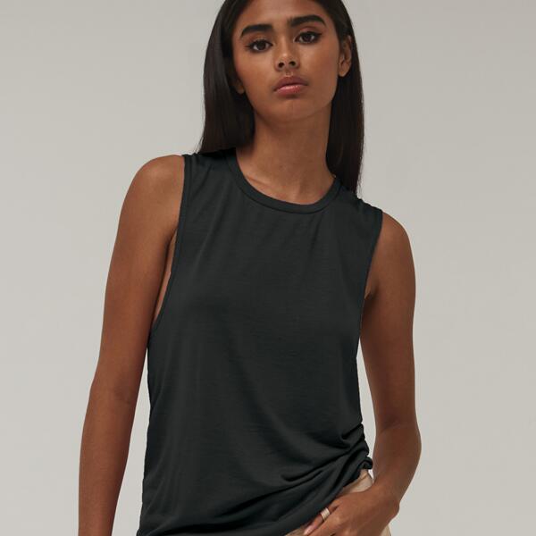 Bella Flowy Scoop Muscle Tee Thumbnail